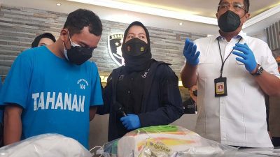 Foto penangkapan komplotan penipu dengan modus gendam,ANTARA/Lingkar.co