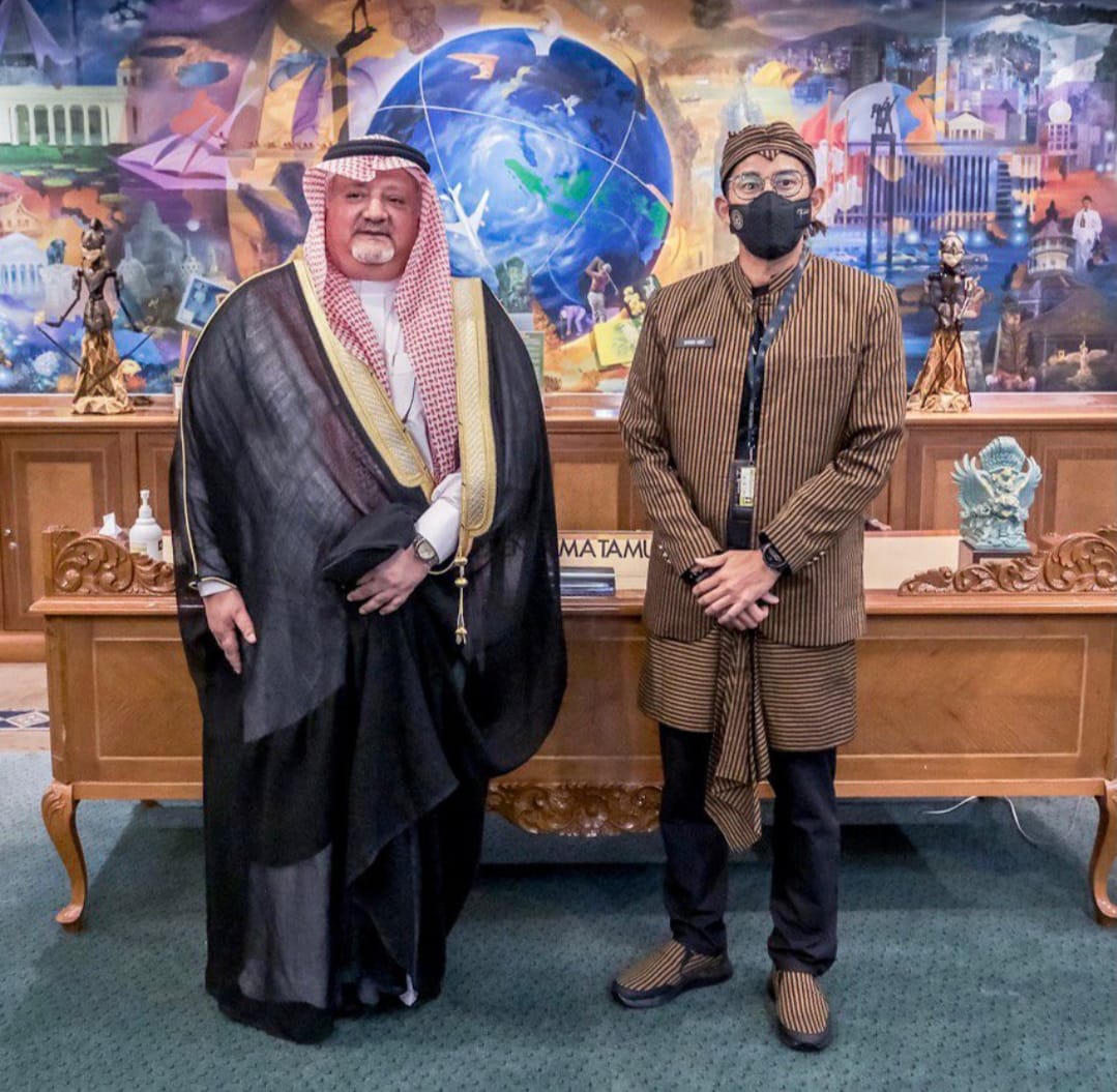 Foto Sandiaga Uno Bersama Duta Besar Kerajaan Arab Saudi, Instagram sandiuno/Lingkar.co