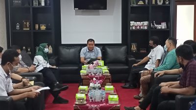 Ketua DPRD Kudus Masan menyampaikan tarif akan diturunkan dan disesuaikan dengan daerah sekitar, Kamis (13/1/2022). dok pribadi/Lingkar.co