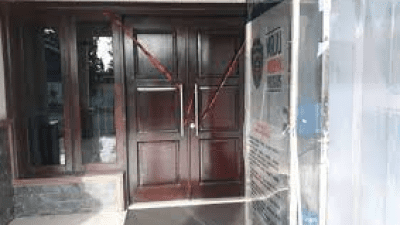 Rumah Jabatan Bupati Penajam PAser Utara di Segel KPK, Rabu (12/1/2022). ISTIMEWA/Lingkar.co