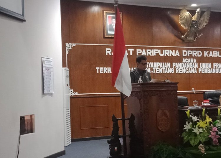 Anggota DPRD Pati dari Komisi B, Narso. (Arif Febriyanto/Lingkar.co)