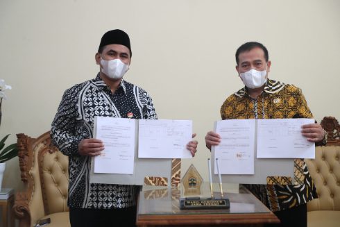Wakil Gubernur Jawa Tengah Taj Yasin Maimoen bersama Ketua Ombudsman RI, Muhammad Najih/LINGKAR.CO
