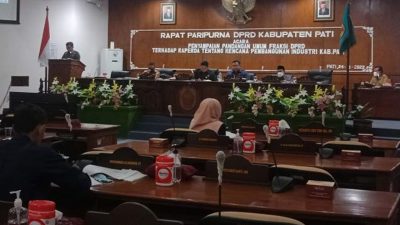 Suasana Rapat Paripurna penyampaian pandangan umum Fraksi DPRD Pati terhadap Raperda tentang Rencana Pembangunan Industri Pati. (Istimewa/Lingkar.co)