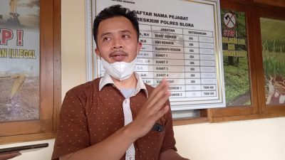 Ubaydillah Rouf (Obed) Direktur utama PT Gading Mas: sekaligus saksi dan terdakwa, berikan keterangan pada awak media beberapa waktu lalu di polres blora / Lilik Yuliantoro / Lingkar.co