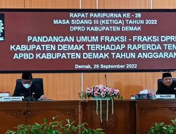 DPRD Demak Bahas Penyampaian Pandangan Umum Fraksi atas Raperda APBD 2023
