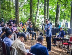 Briefing Staff di Situ Gede, Bima Arya Singgung Sense of Crisis Hingga Dorong Sektor Wisata