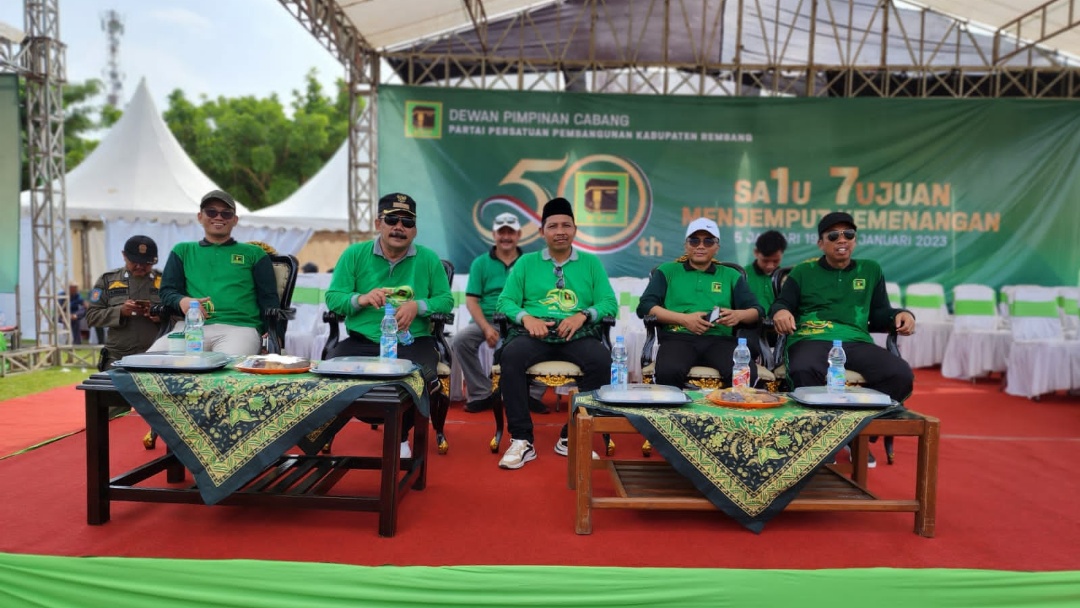 Anggota Fraksi Partai Persatuan Pembangunan (PPP) Dewan Perwakilan Rakyat Daerah (DPRD) Kabupaten Rembang, Sumardi berharap peringatan hari lahir (Harlah) Emas partai Islam berlambang ka'bah menjadi pemantik semangat untuk bersatu meraih kemenangan.