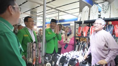 Plt Ketua Umum Partai Persatuan Pembangunan Muhammad Mardiono