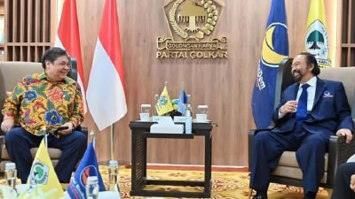 Ketum Golkar, Airlangga Hartarto, bertemu dengan Ketum NasDem, Surya Paloh, di Kantor DPP Golkar, Jakarta, Rabu (1/2/2023). Foto: Instagram Golkar