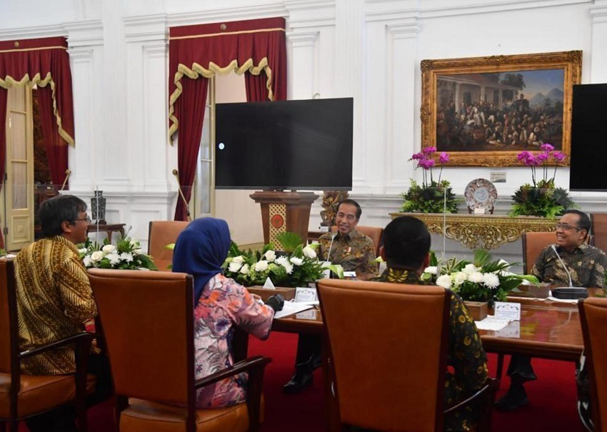 Pertemuan Presiden Jokowi, dengan Ketua Dewan Pers, Ninik Rahayu beserta anggota di Istana Negara, Jakarta, Senin (6/2/2023). Foto: Kiriman Dewan Pers
