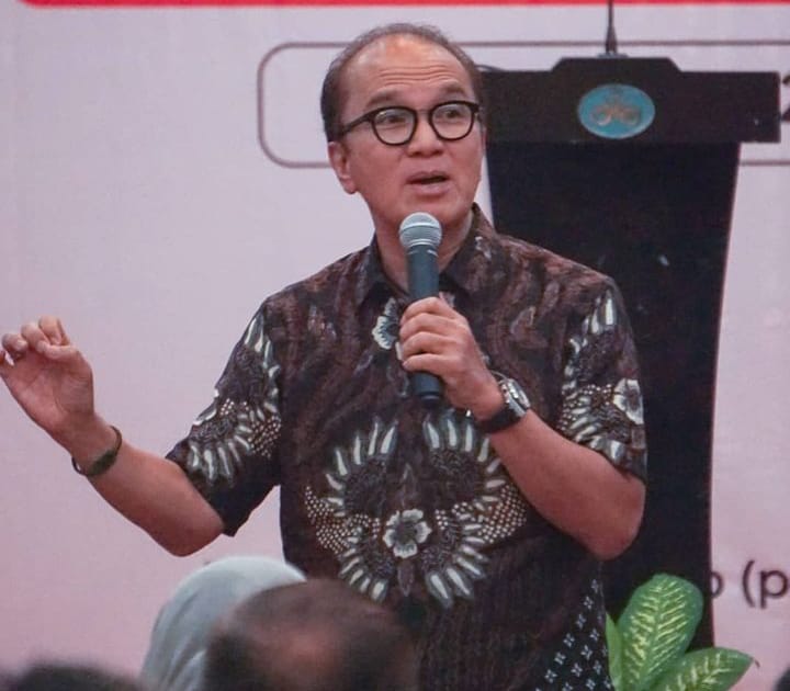 Jubir Golkar, Tantowi Yahya. Foto: Instagram