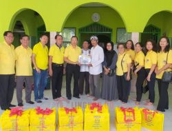 Perhimpunan Huang Semarang Salurkan 150 Paket Sembako di Masjid Nurul Huda, Ajak Menjaga Persatuan