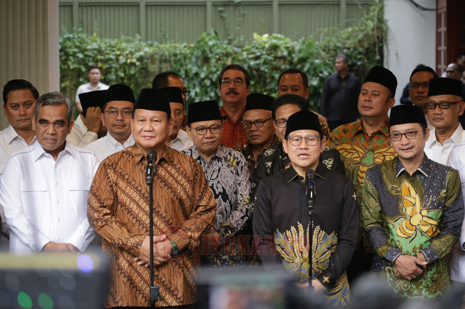 Ketum PKB, Muhaimin Iskandar atau Cak Imin saat jumpa pers terkait dengan Cawapres Prabowo Subianto, bersama Ketua Umum Gerindra, Prabowo Subianto, Senin (10/4/2023) sore. FOTO: Tim Media PKB