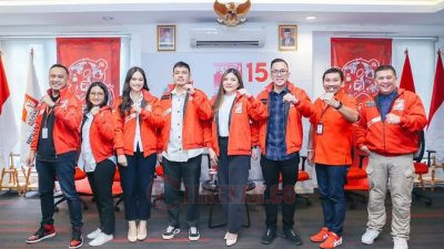 DPP PSI berfoto bersama dalam sebuah kesempatan. Foto: dokumentasi