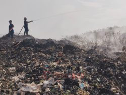 Gas Metana Menguap, Gunung Sampah Darupono Kembali Terbakar