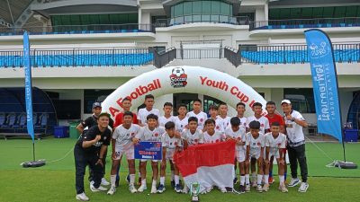 Skuad Bintang FC, klub sepak bola asal Rembang yang mengikuti turnamen di Thailand. Foto: Dokumentasi.