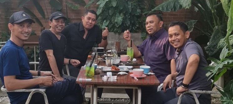 Para pimpinan koalisi lintas partai Islam di Pati. Foto: Istimewa.