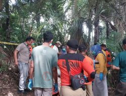 Warga Kudus Digegerkan Penemuan Mayat Gantung Diri di Makam Keramat