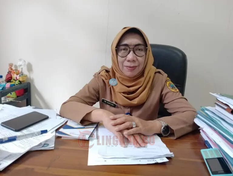Kabid Pemberdayaan dan Perlindungan Jaminan Sosial Dinas DinsosP3AKB Kabupaten Pati, Tri Haryumi. Foto: Miftah/Lingkar.co