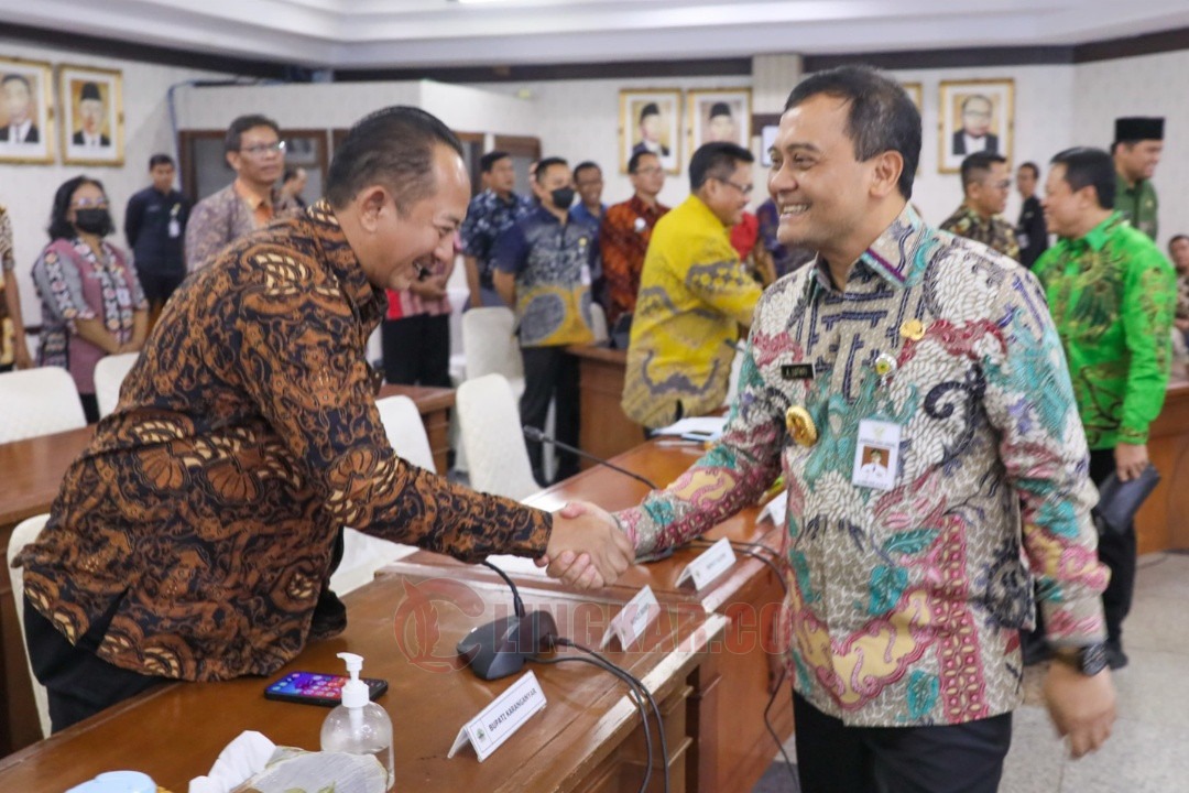 Gubernur Jawa Tengah Ahmad Luthfi saat menerima kunjungan kerja spesifik Komisi II DPR RI di Gedung Gradhika Bhakti Praja, Kota Semarang. Foto: dokumentasi