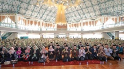 Bersama 2.600 Guru Ngaji, Bandung Targetkan Berantas Buta Huruf Al-Qur’an