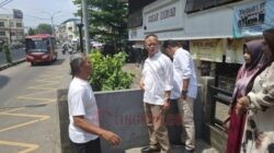 Ketua Komisi B DPRD Kota Semarang, Joko Widodo saat sidak di Pasar Johar Semarang. Foto: Alan Henry/Lingkar.co