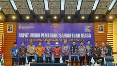 Pelaksanaan RUPS Luar Biasa Bank Bengkulu yang dipimpin Gubernur Bengkulu, Helmi Hasan. Foto: dok Pemprov Bengkulu
