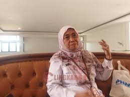 Kepala DinkopUMKM Pati, Wahyu Setyawati. Foto: Miftah/Lingkar.co.