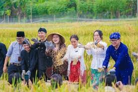 POTENSI: Kampung Tematik Agro Eduwisata Organik (AEWO) Mulyaharja menyimpan daya tarik tersendiri, baik di sektor pariwisata, pertanian, ekonomi kreatif, maupun kebudayaan. Bahkan, kampung itu disebut sebagai “surga tersisa” di Kota Bogor, Jawa Barat. (Foto: Istimewa)