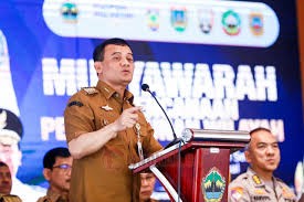 Gubernur Jawa Tengah Ahmad Luthfi dalam Musrenbangwil Eks Keresidenan Pati di Pendopo Pati, kemarin. Foto: Istimewa.