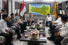 Ketua Baznas Jawa Tengah, KH. Ahmad Darodji saat melaporkan kegiatan penghimpunan dan penyaluran dana zakat. Foto: dokumentasi/istimewa