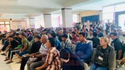 Ribuan Warga Banjiri Samsat Kendal, Pemutihan Pajak Kendaraan