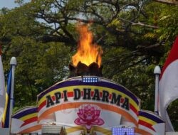 Api Dharma Diambil dari Mrapen Grobogan Dibawa ke Candi Borobudur, Ini Maknanya!