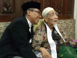 Masih Merayu, Kiai Fadlolan Tak Yakin Gus Yasin Dukung Agus Suparmanto Dalam Muktamar