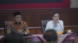 Wali Kota Semarang Agustina Wilujeng Pramestuti didampingi Wakilnya Iswar Aminuddin saat memaparkan program kerja 100 hari memimpin kota Semarang. Foto: dokumentasi