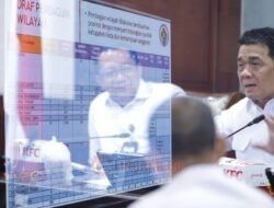 Percepatan Pembentukan Kopdes Merah Putih, Riza Patria Ingatkan Jangan Matikan Unit Usaha Desa yang Sudah Ada