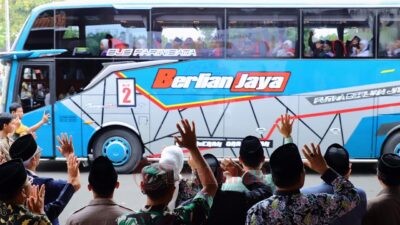 Lepas Calon Jemaah Haji, Bupati Titip Doa Kudus Aman dan Sejahtera