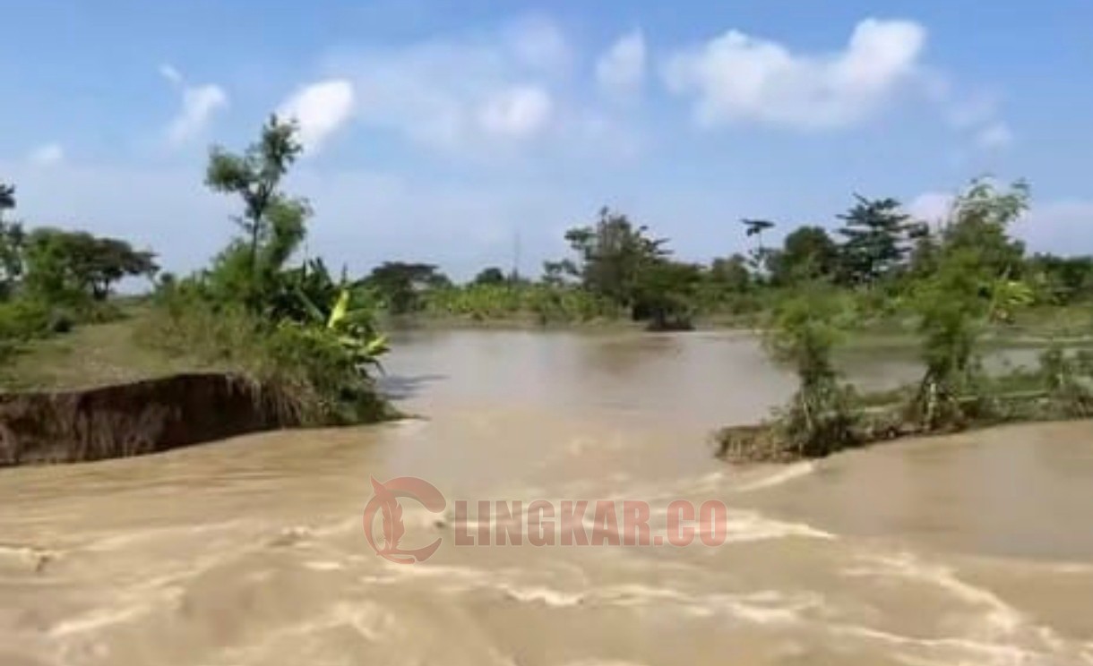Tanggul di wilayah Pidodo Karangrejo, Kecamatan Bonang, Demak kembali jebol. (dok Istimewa)