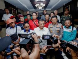 Temui Para Demonstran Buruh Jateng, Aksi dan Program Ahmad Luthfi Tuai Pujian