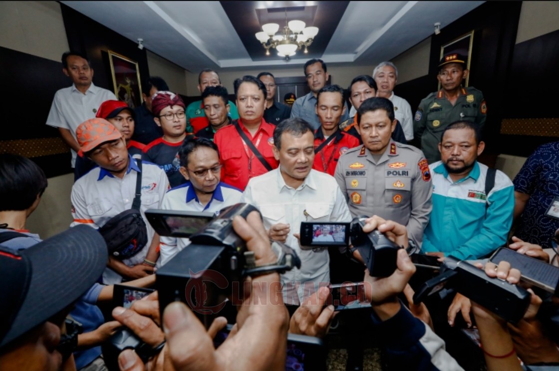 Audiensi buruh bersama Gubernur Jateng, Ahmad Luthfi di Kantor Gubernur Jateng. (dok Pemprov Jateng)