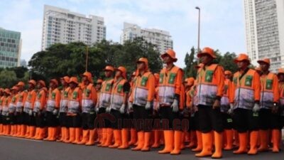 1.050 Petugas Kebersihan Dikerahkan pada Peringatan Hari Buruh di Monas, Kamis (1/5/2025). Foto: dokumentasi Pemprov DKI Jakarta