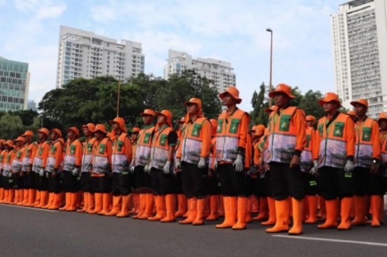 1.050 Petugas Kebersihan Dikerahkan pada Peringatan Hari Buruh di Monas, Kamis (1/5/2025). Foto: dokumentasi Pemprov DKI Jakarta