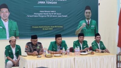 Ketua PW Ansor Jawa Tengah, Gus Shidqon saat Memberikan Sambutan dalam acara Ta'aruf Calon Pengurus Pimpinan Wilayah (PW) Gerakan Pemuda Ansor Jawa Tengah 2025-2029 sekaligus Peringatan Harlah GP Ansor di Ponpes Assodiqiyyah Kota Semarang, Rabu, (30/4/2025). Foto: dokumentasi PW Ansor Jateng