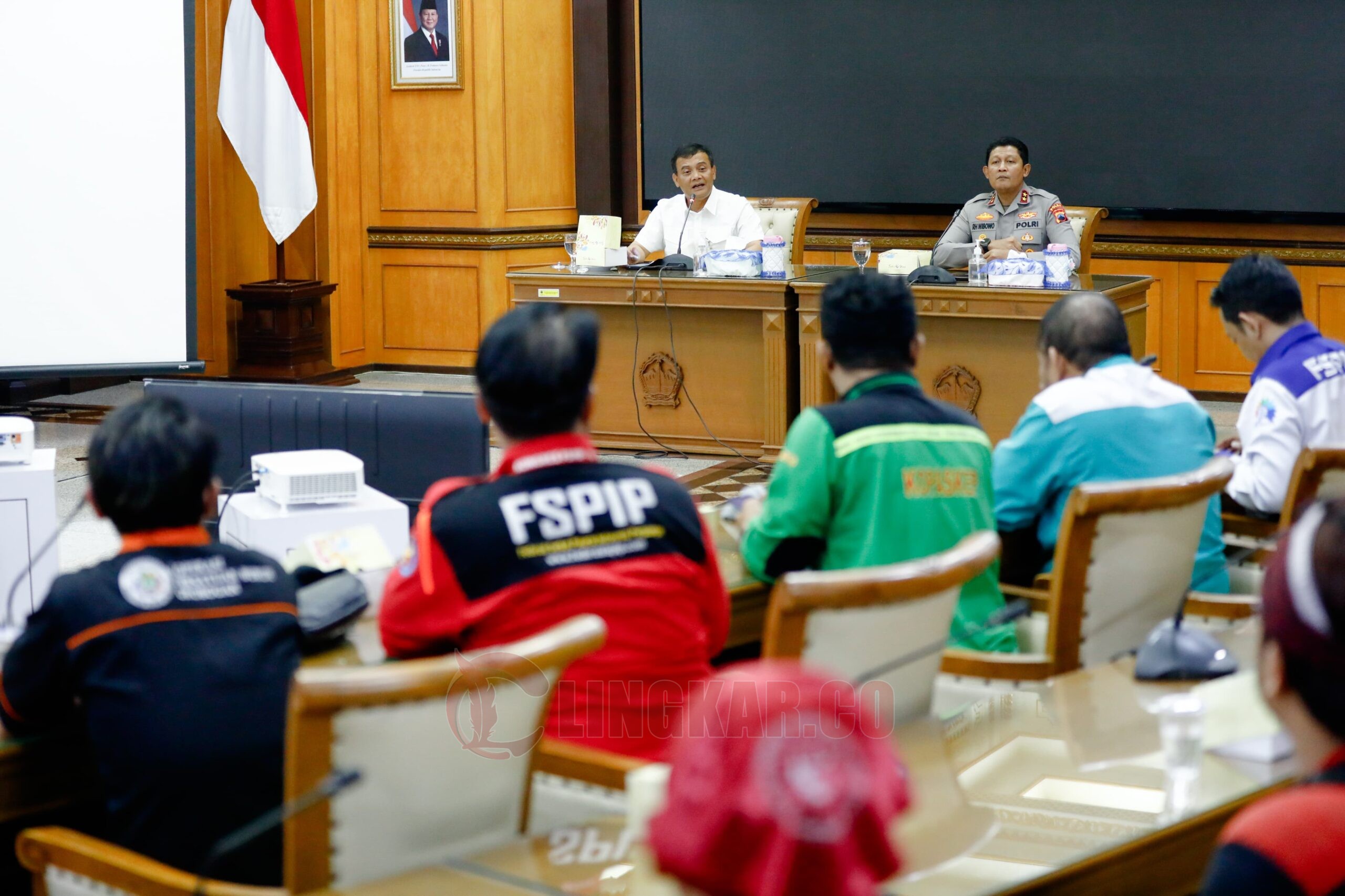 Audiensi buruh bersama Gubernur Jateng, Ahmad Luthfi di Kantor Gubernur Jateng. (dok Pemprov Jateng)