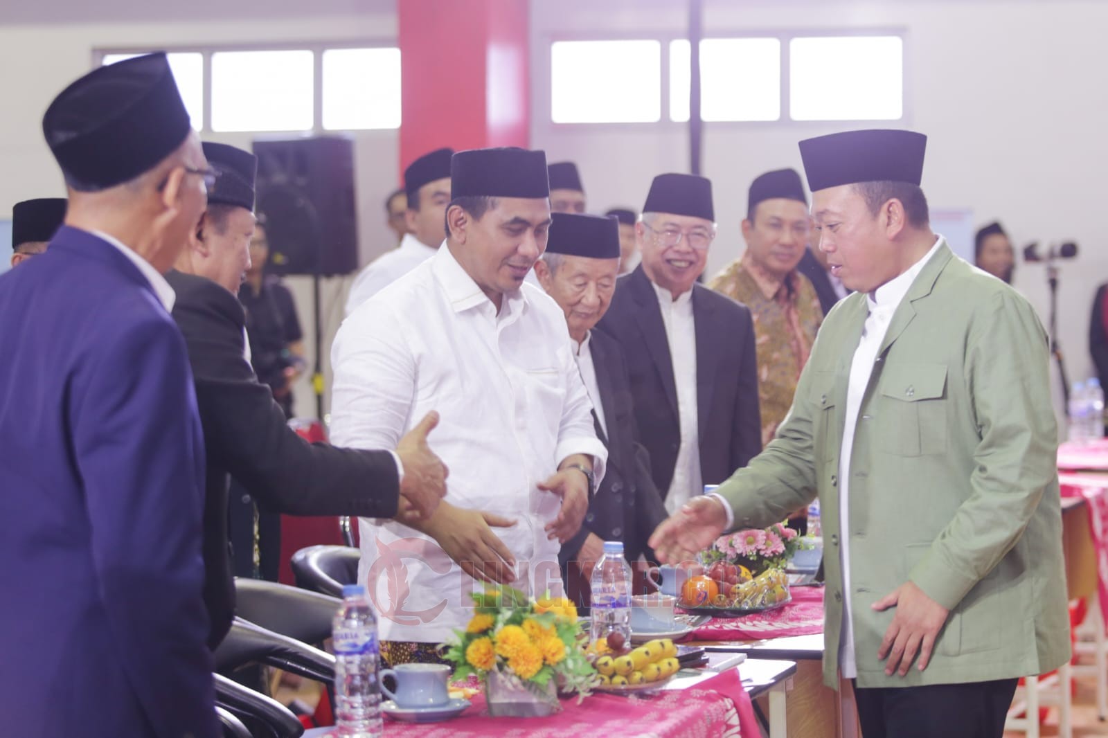 Wakil Gubernur Jawa Tengah, Taj Yasin Maimoen saat menghadiri acara Silaturrahim dan halal bihalal Ngumpulke Balung Pisah Warga NU se-Jawa Tengah di Hall Kaimana Sekolah Nasima Jalan Yos Sudarso Sabtu (3/5/2025). Foto: istimewa