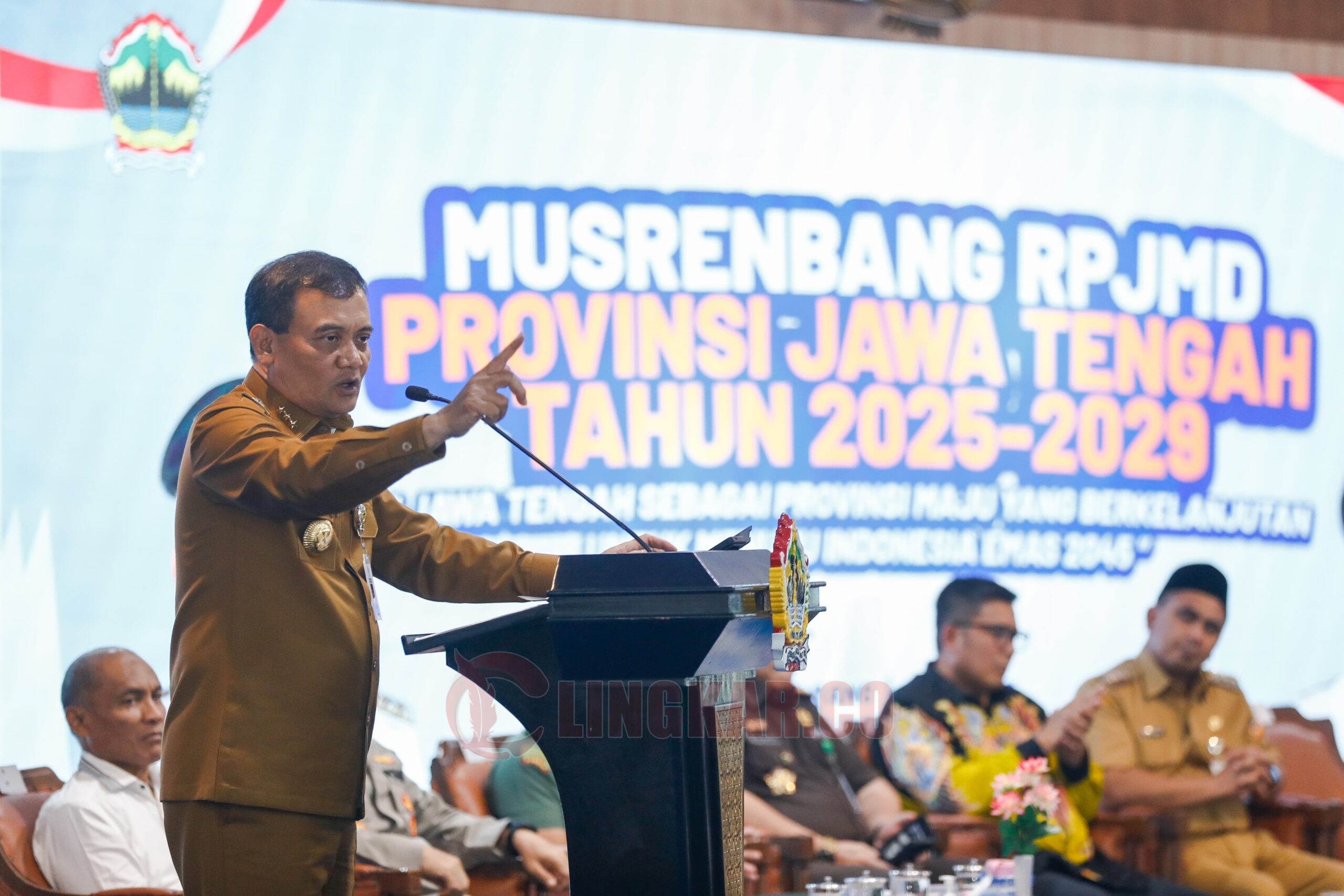 Gubernur Jawa Tengah, Ahmad Luthfi ketika membuka arahannya pada acara Musrenbang RPJMD Provinsi Jateng periode 2025-2029 di Gedung Gradhika Bhakti Praja. (dok Pemprov Jateng)