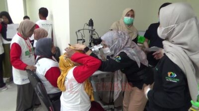 Libatkan 20 Dokter Mata, Baznas dan Perdami Jateng Gelar Operasi Katarak Gratis di RSUD dr. Soewondo Kendal