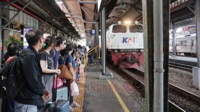KAI Siapkan Kereta Api Tambahan dan Lebih Banyak Tempat Duduk untuk Libur Panjang Kenaikan Yesus Kristus