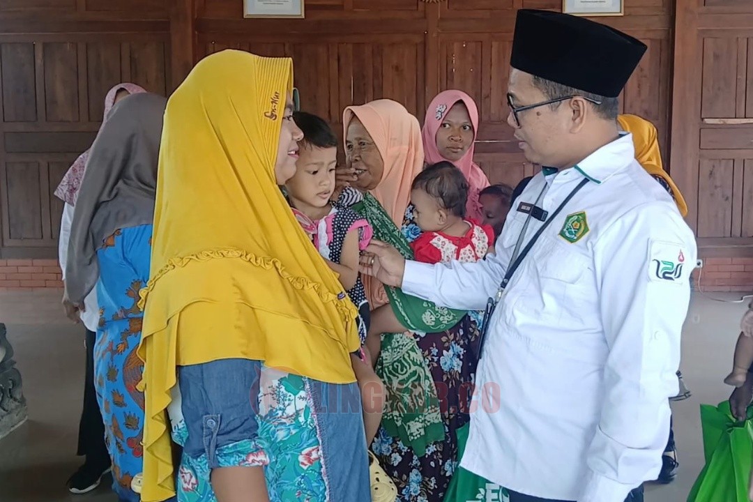 Penyuluh agama di Grobogan, Tasripan melakukan sosialisasi cegah stunting. Foto: dokumentasi