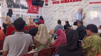 Peringati Hari Donor Darah Sedunia, UDD PMI Kota Semarang Beri Paket Sembako